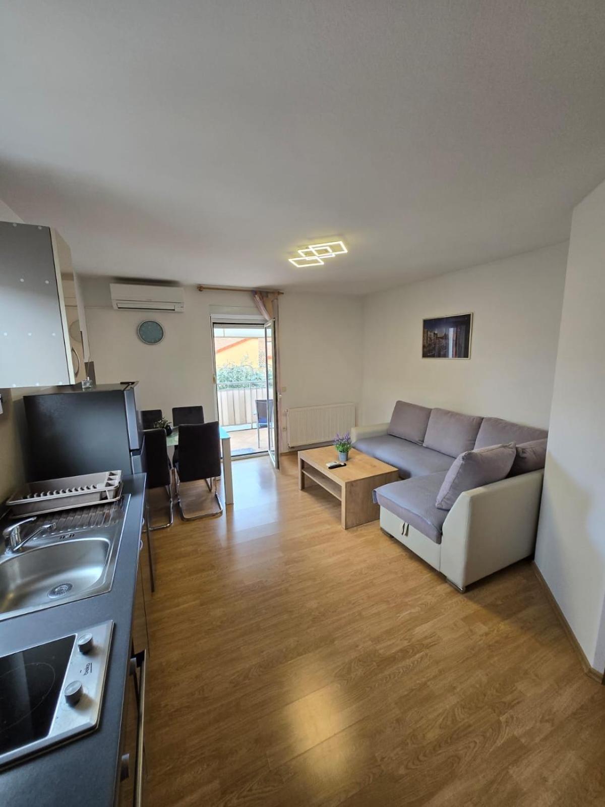 Lipa Apartman زادار المظهر الخارجي الصورة